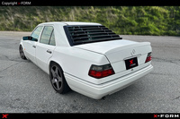 Spoiler klapy tylnej do Mercedes W124 Sedan