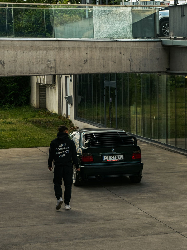 Żaluzja szyby tylnej do BMW E36 Compact