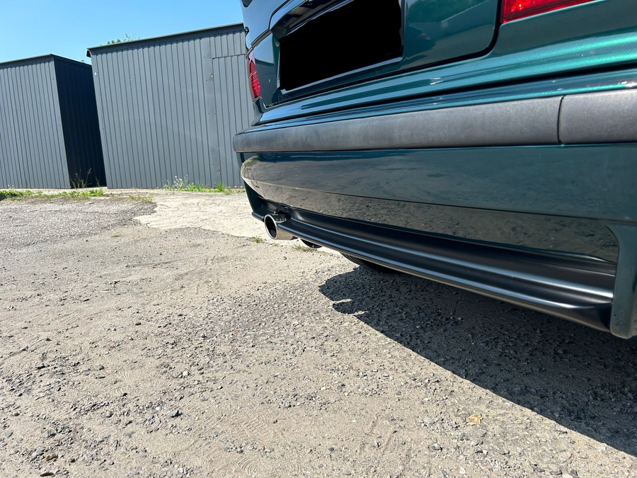 Rear bumper splitt for BMW E36 Compact / 3 M-Pack