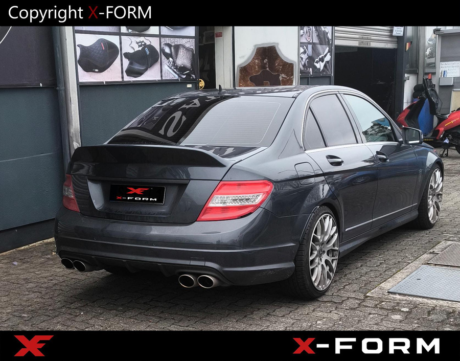 Spoiler klapy tylnej do Mercedes-Benz klasy C W204