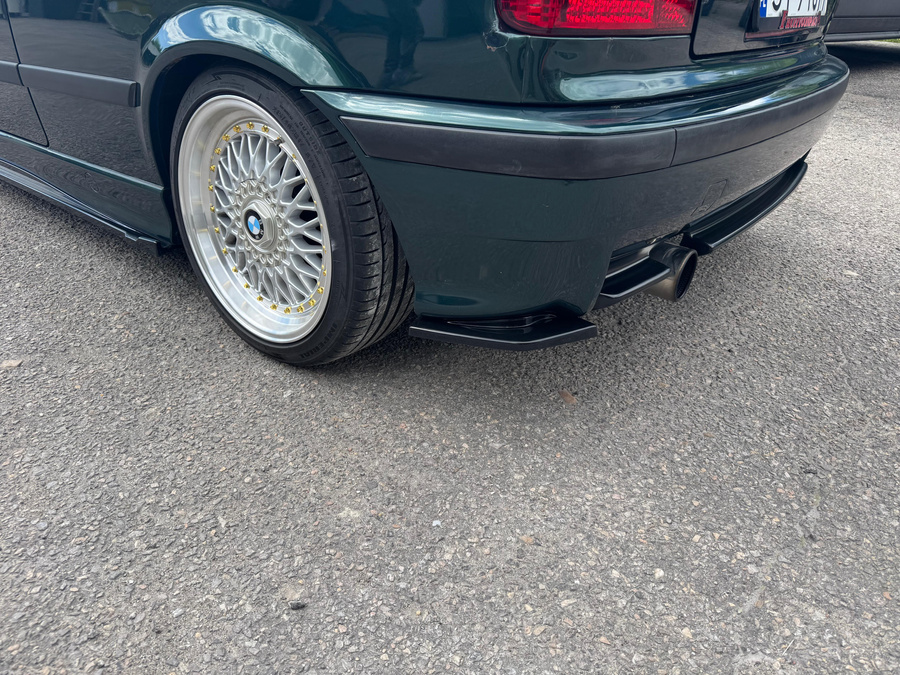 Zestaw tylnych splitterów do BMW E36 Compact / 3 M-Pack